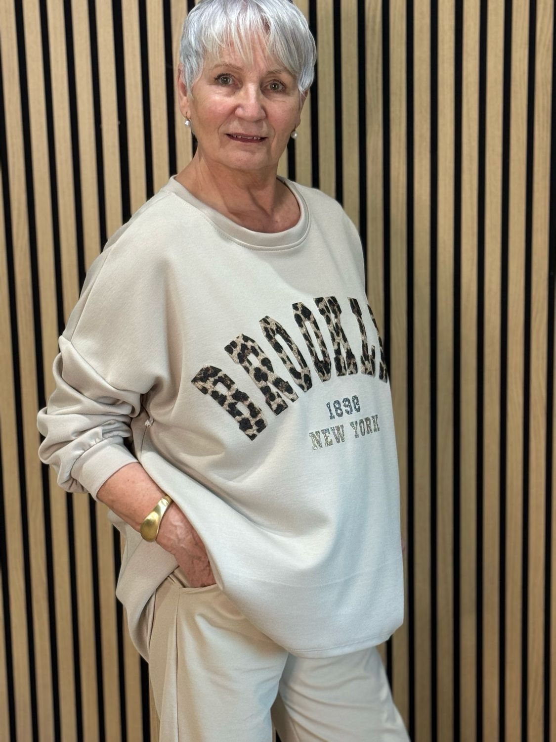 Brooklyn Oversized Jumper - Beige