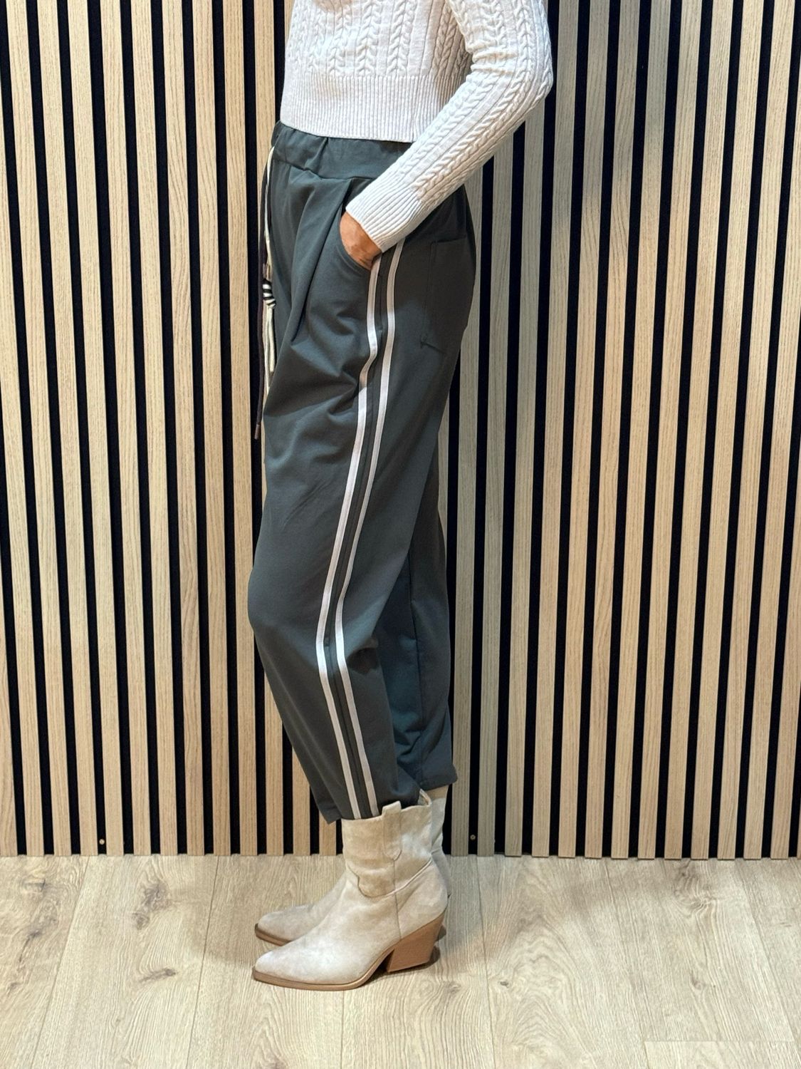Sporty Striped Jogger - Khaki