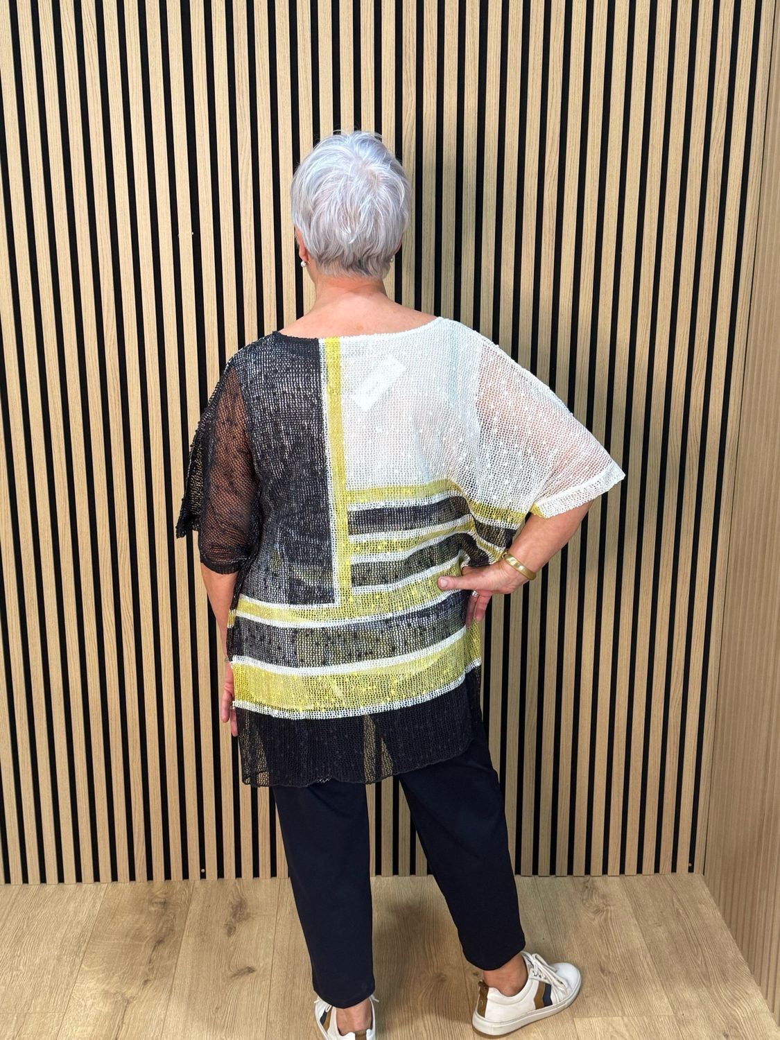 Textured Stripe Print Top - Black/Green