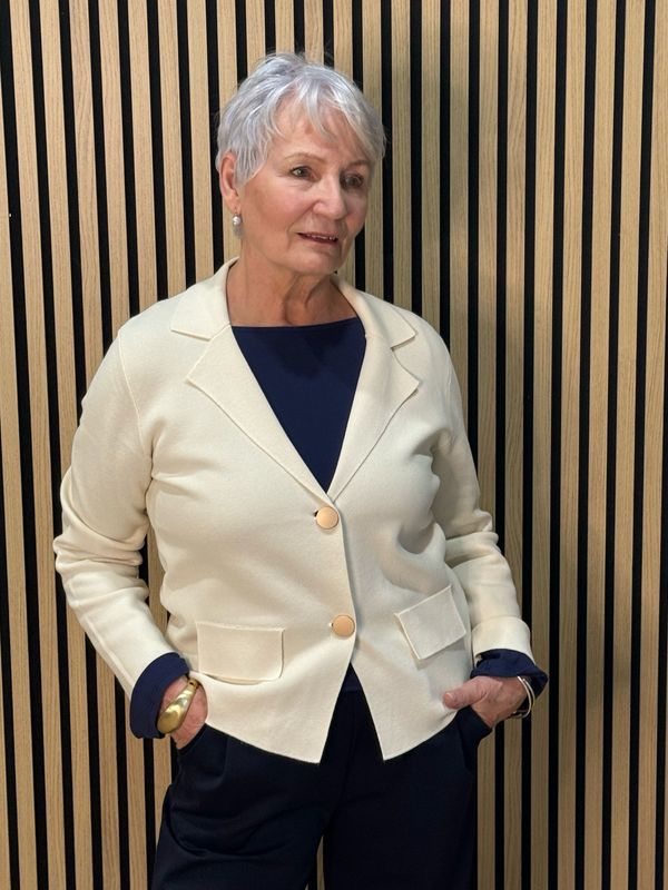 Soft Tailored Stretch Jacket - Cream