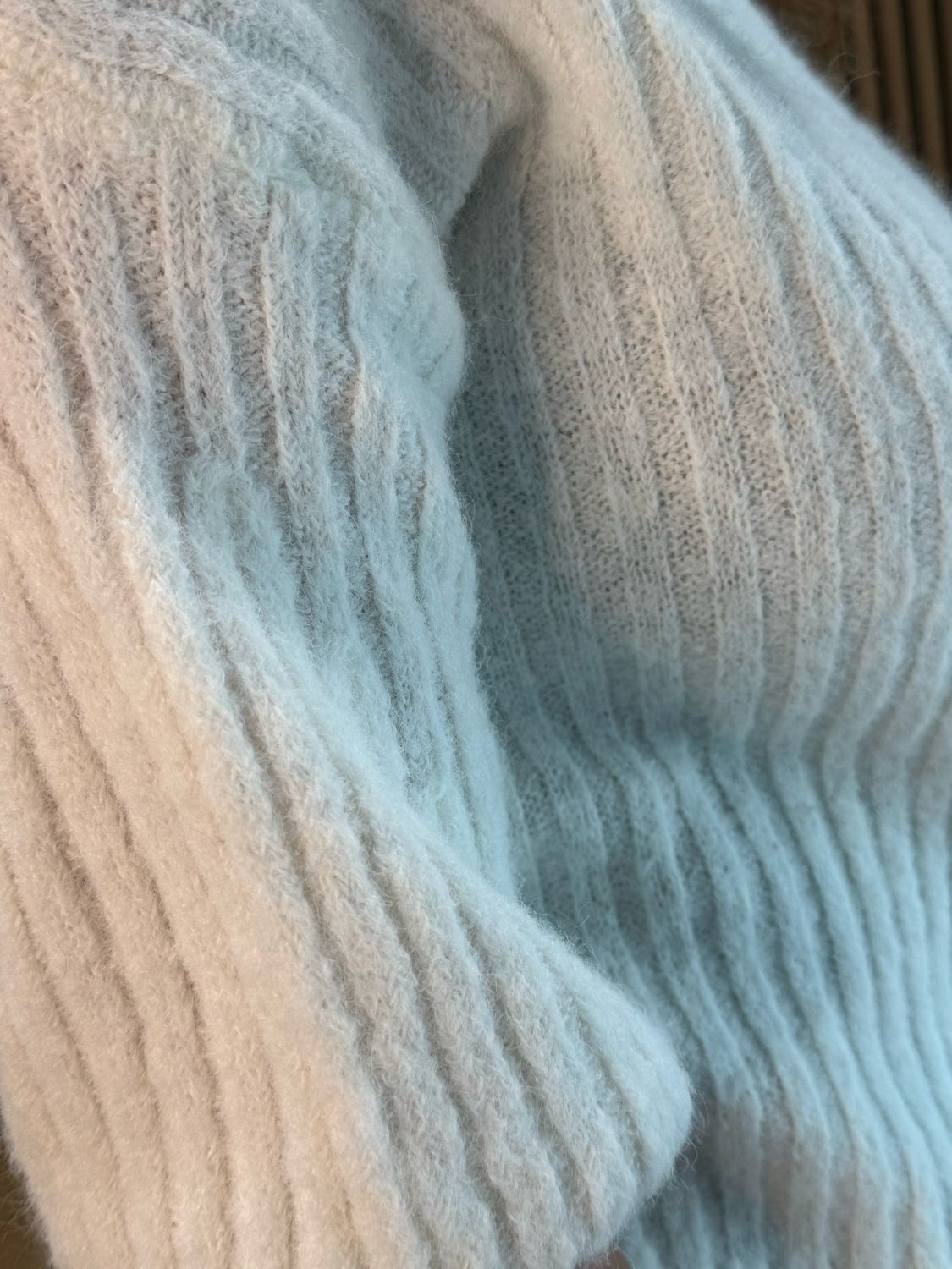 Ribbed Puff Sleeve Jumper - White