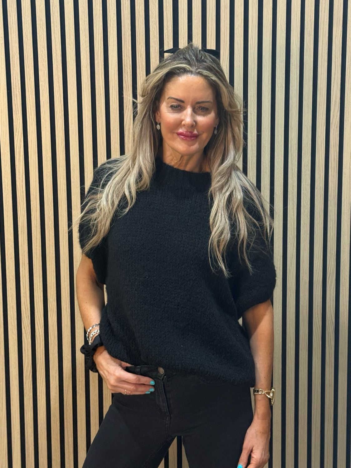 Ribbed Puff Sleeve Jumper - Black