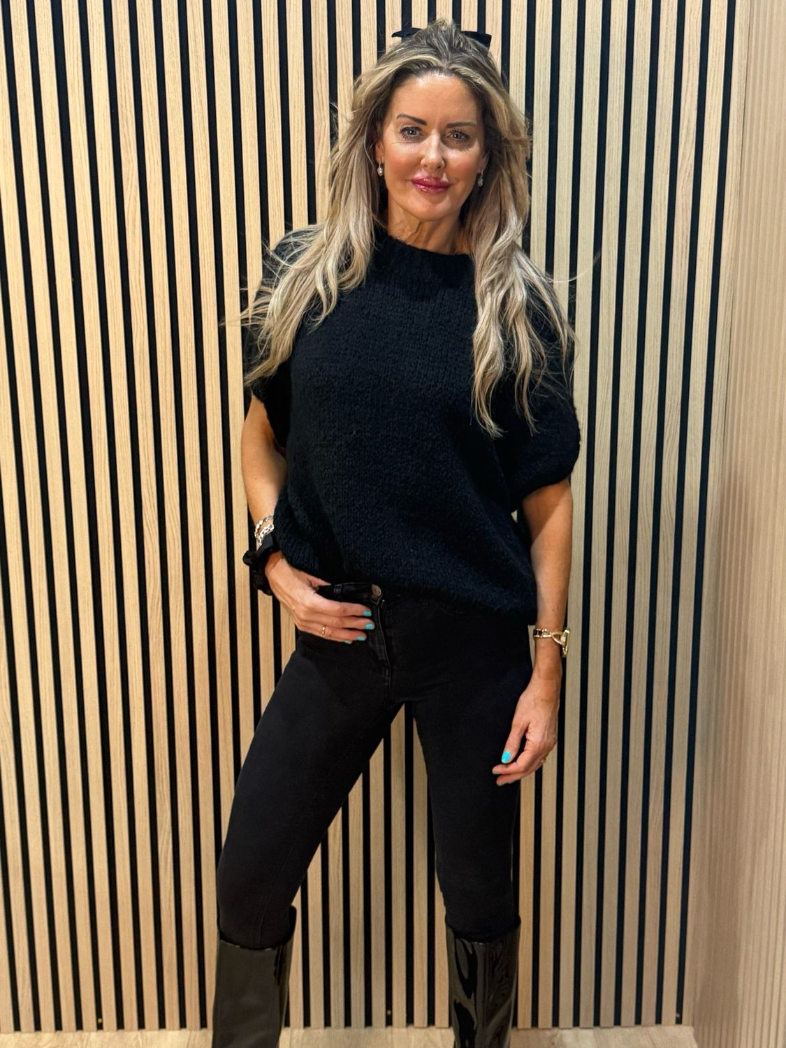 Ribbed Puff Sleeve Jumper - Black