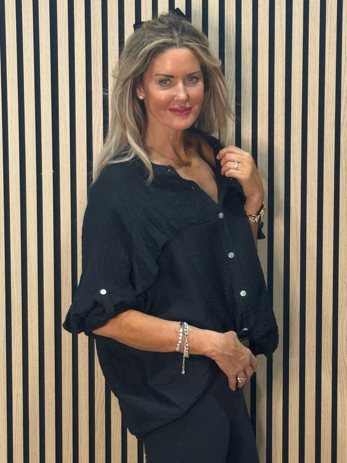 Lightweight Textured Button Blouse - Black