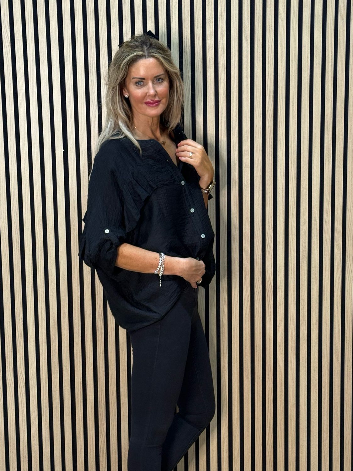 Lightweight Textured Button Blouse - Black