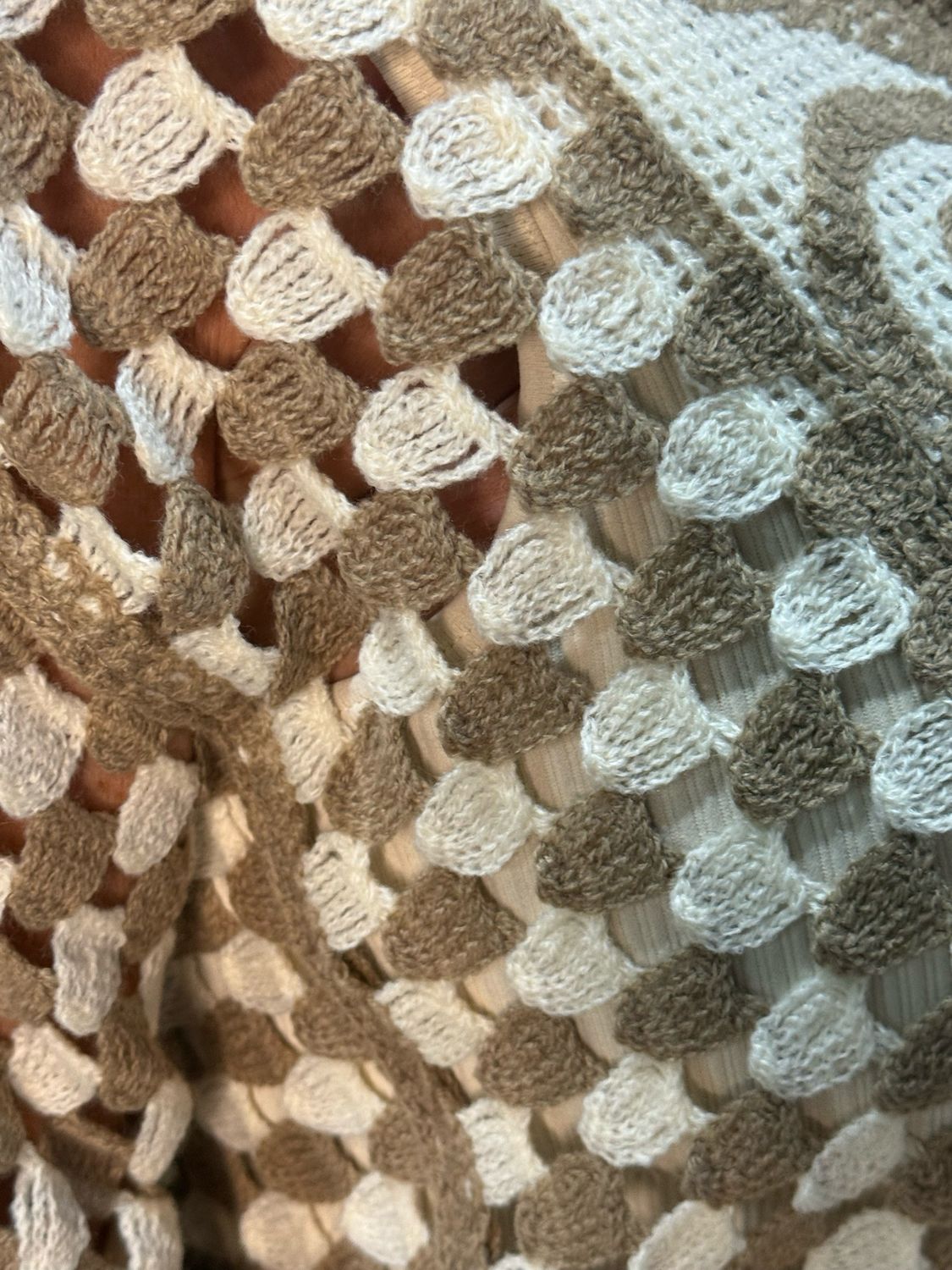 Luna Swirl Crochet Top - Taupe/Beige