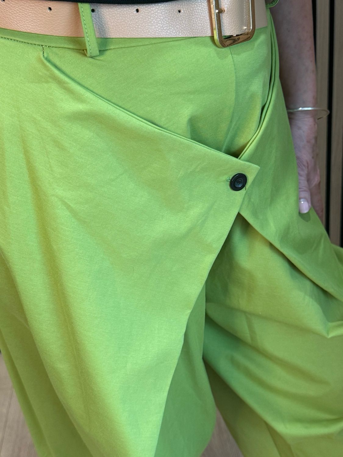 Wrapped Front Cropped Trousers - Lime