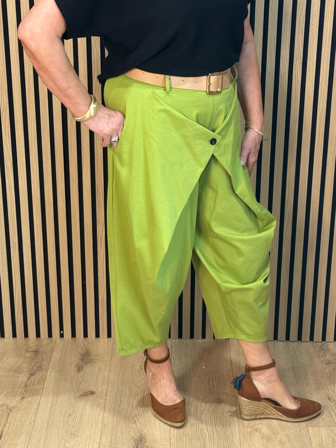Wrapped Front Cropped Trousers - Lime