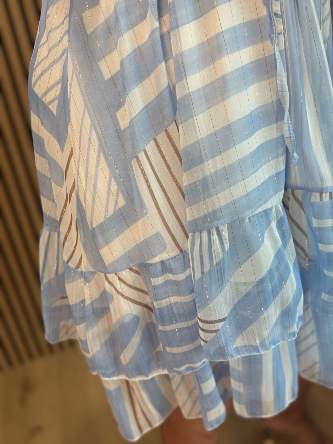 Lightweight Abstract Dress - Blue/White