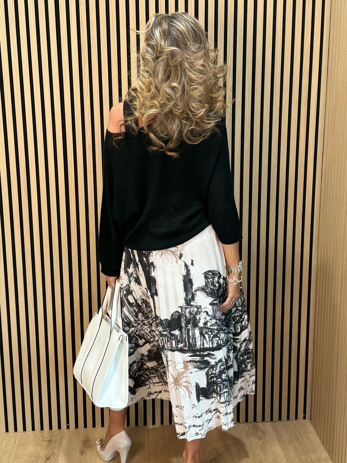 Art Print Midi Skirt - Black/White