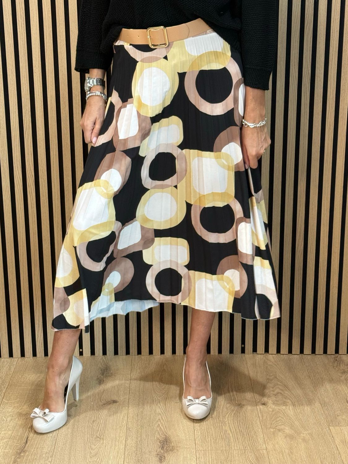 Retro Print Pleated Midi Skirt