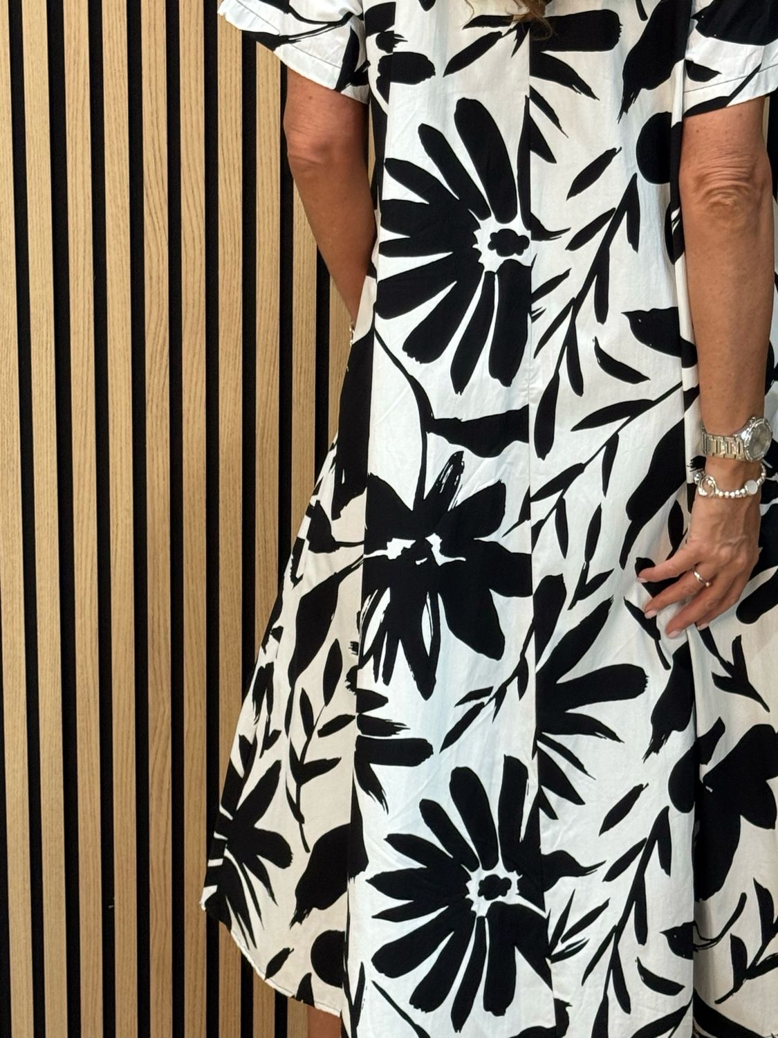 Monochrome Bloom Shirt Dress - Black/White