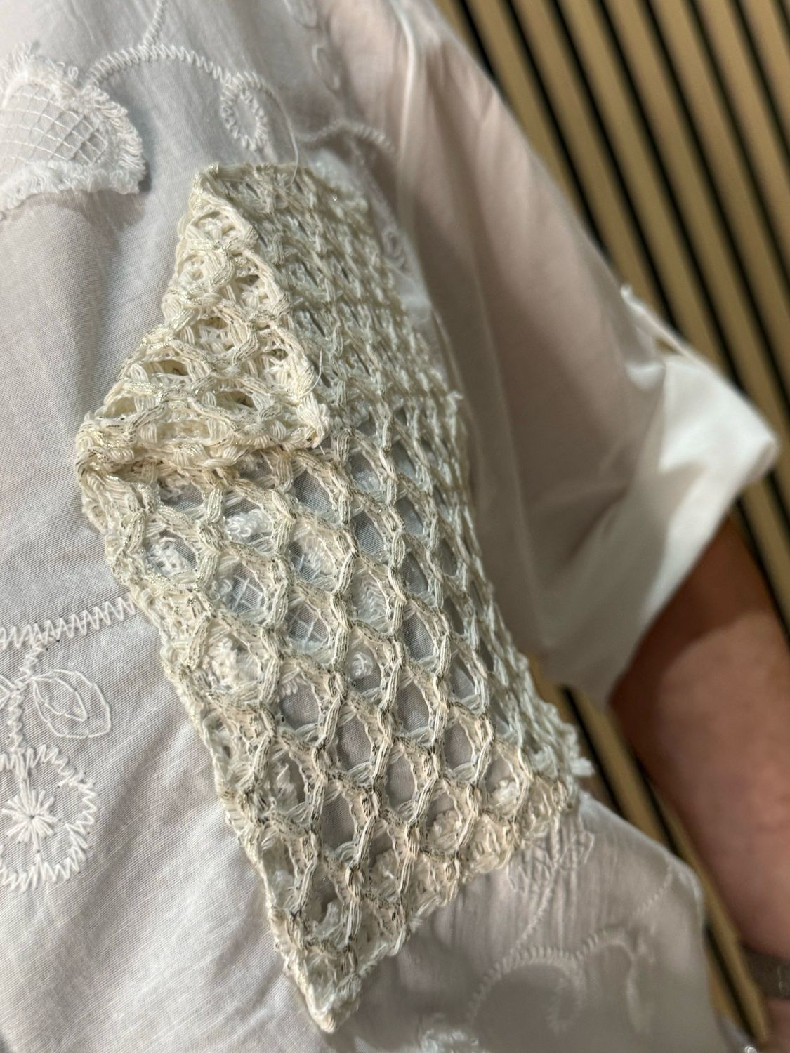 Cotton Embroidered Lace Trim Trim Shirt