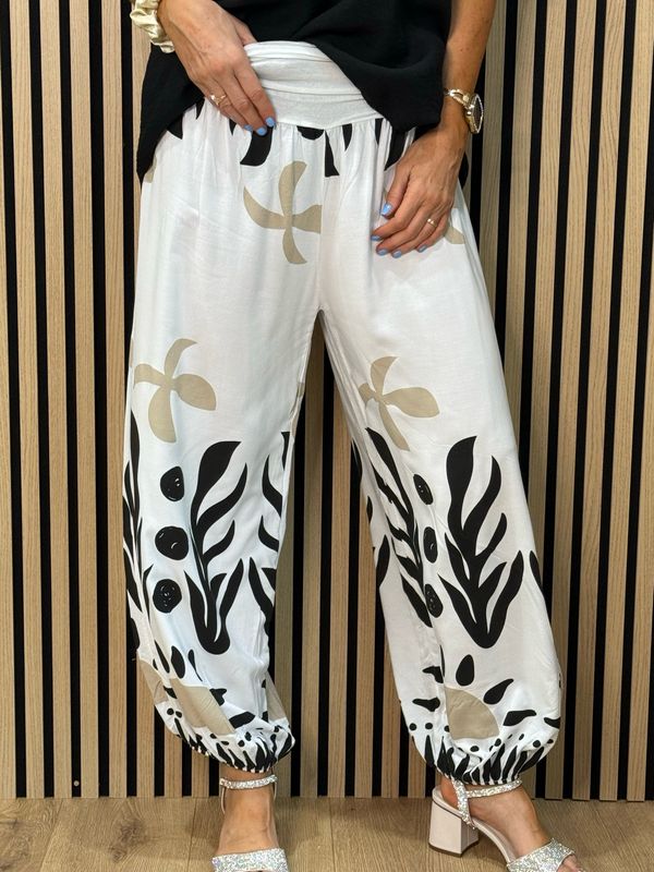 Abstract Leaf Print Harem Pants - White