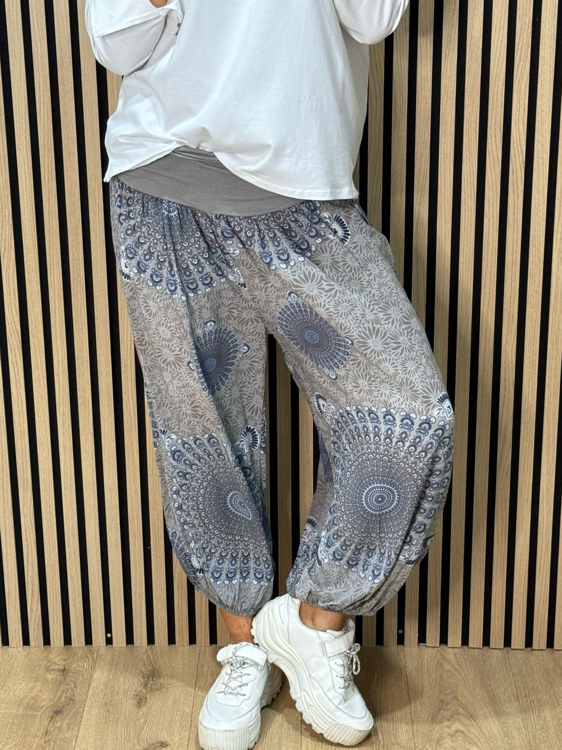 Printed Harem Pants - Grey