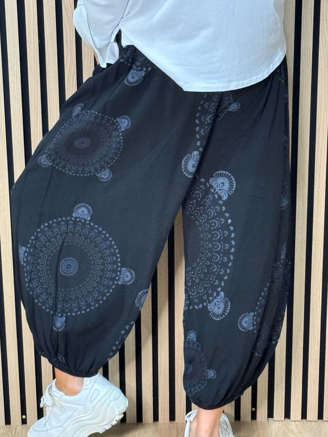 Printed Harem Pants - Black