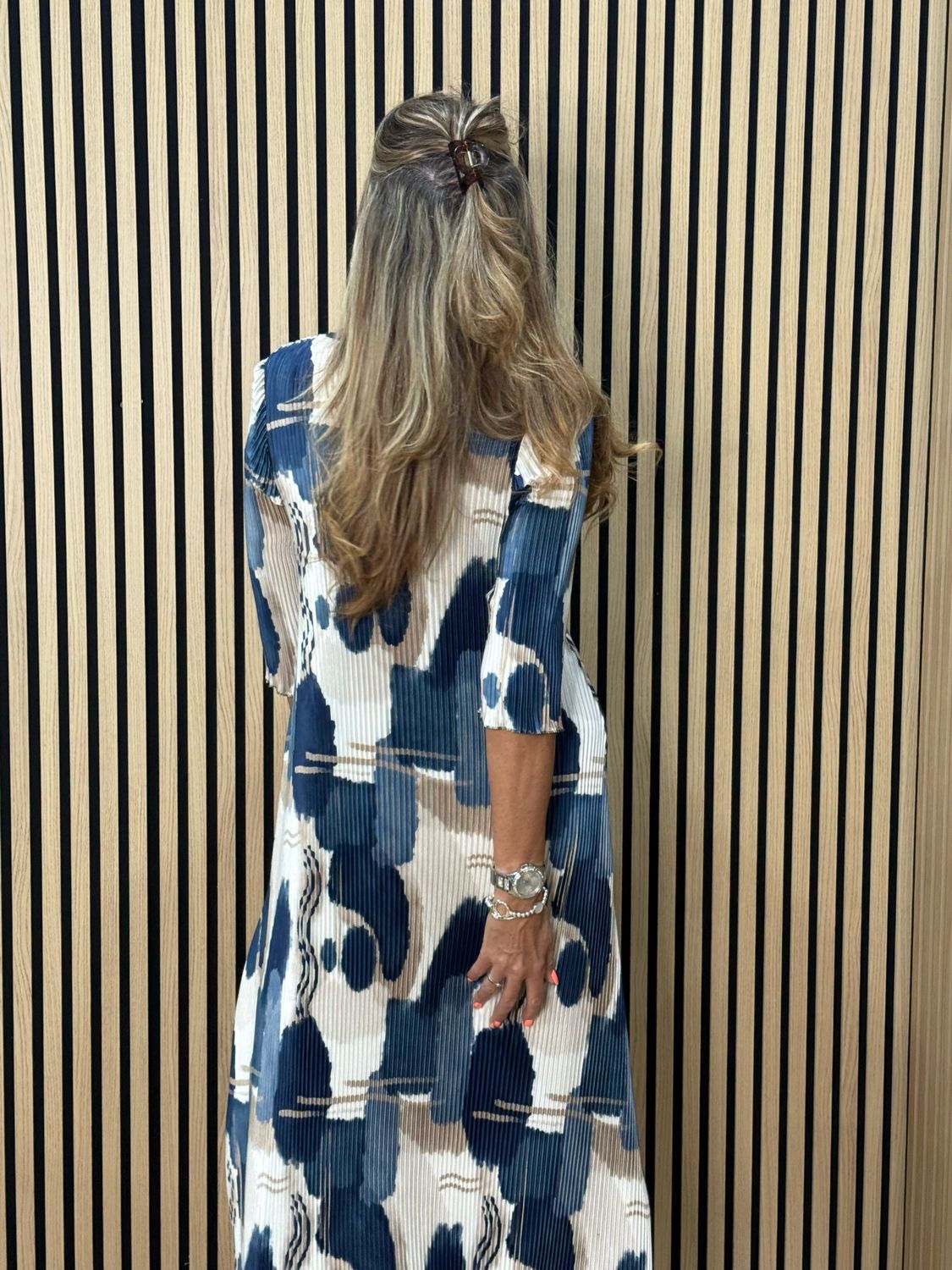 Pleated Abstract Print Midi Dress - Navy/Bronze