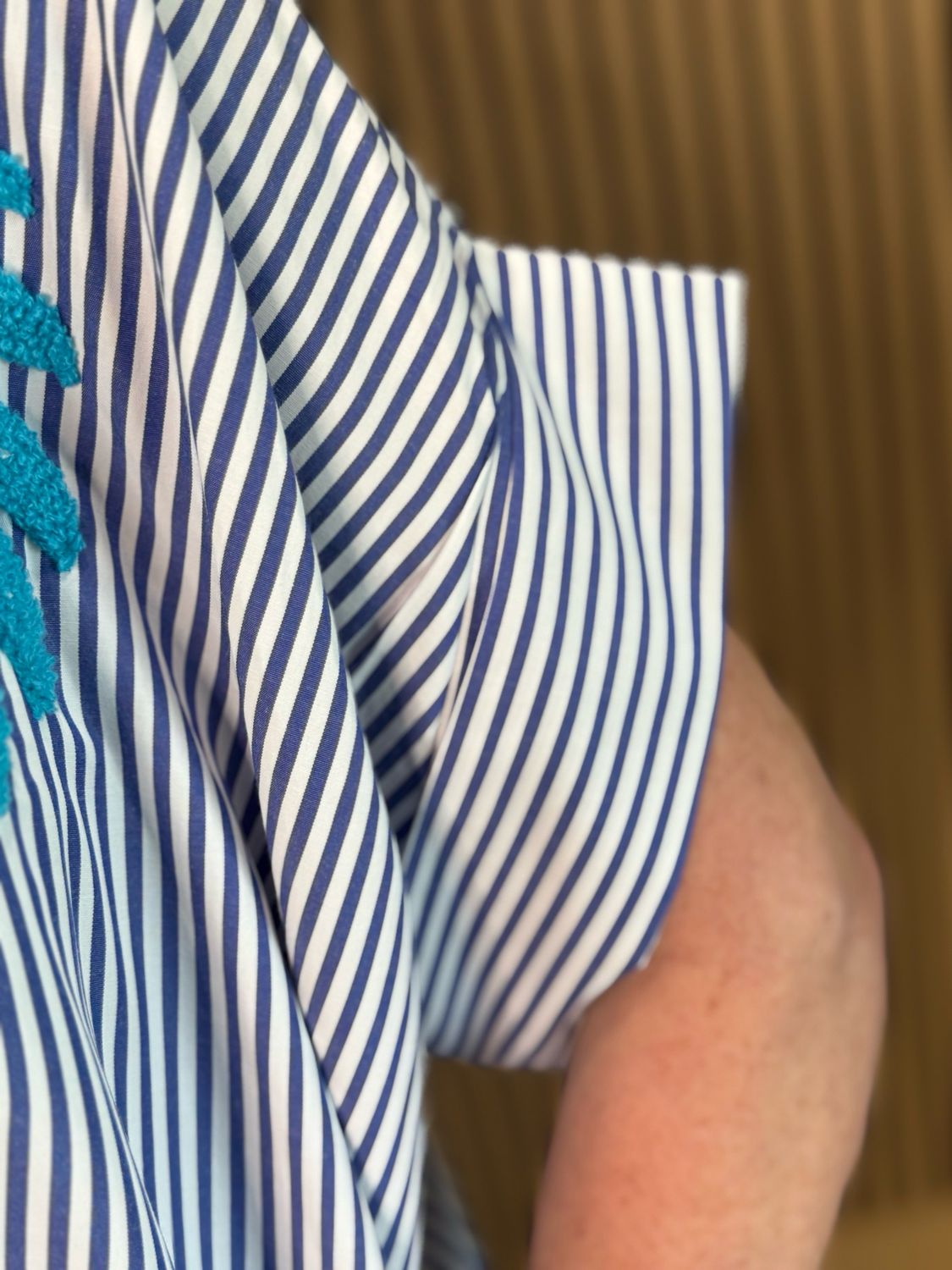 Striped Tropical Appliqué Dress - White/Blue