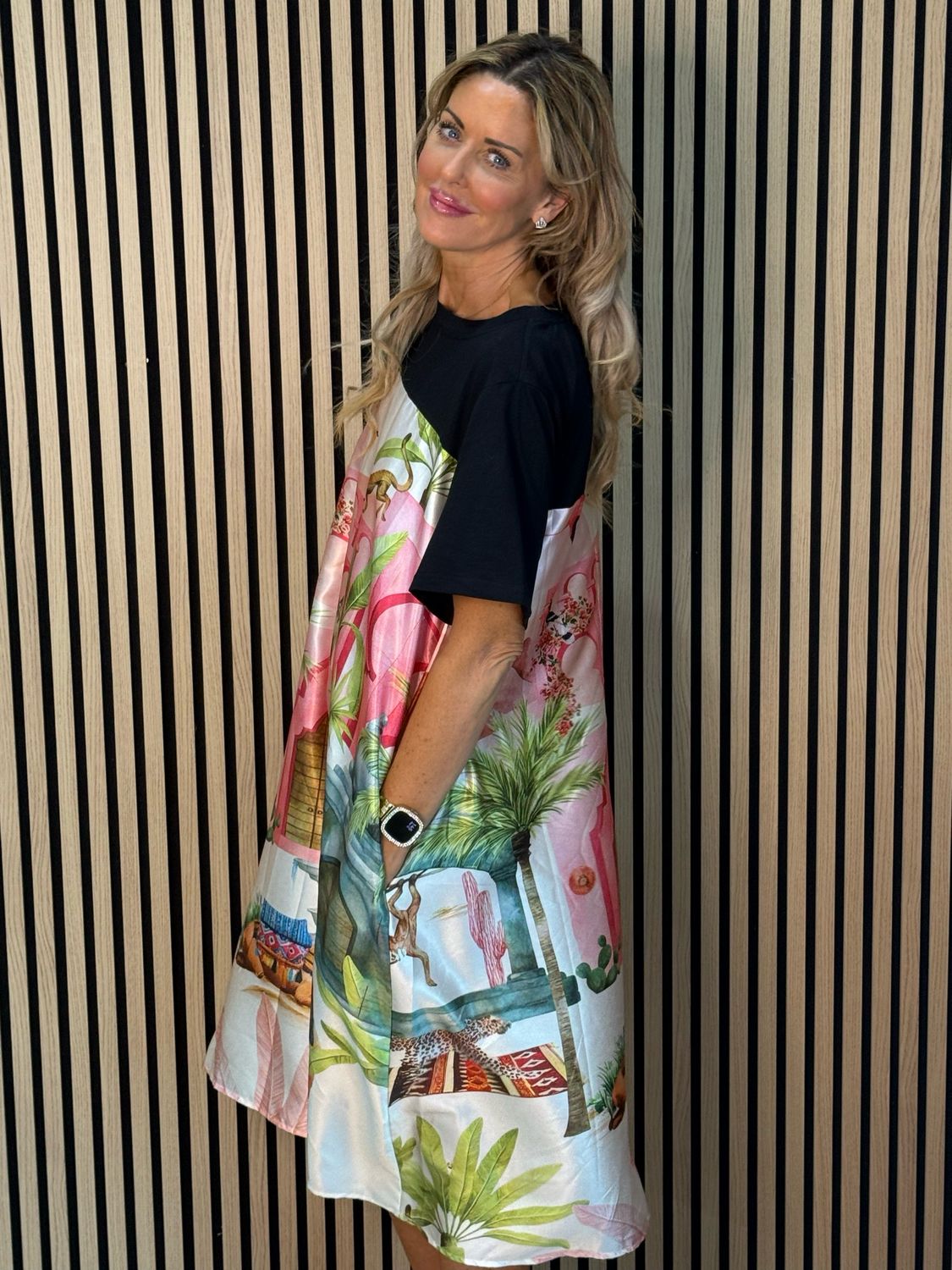 Scenic Print Midi Dress - Black/Pink/Green