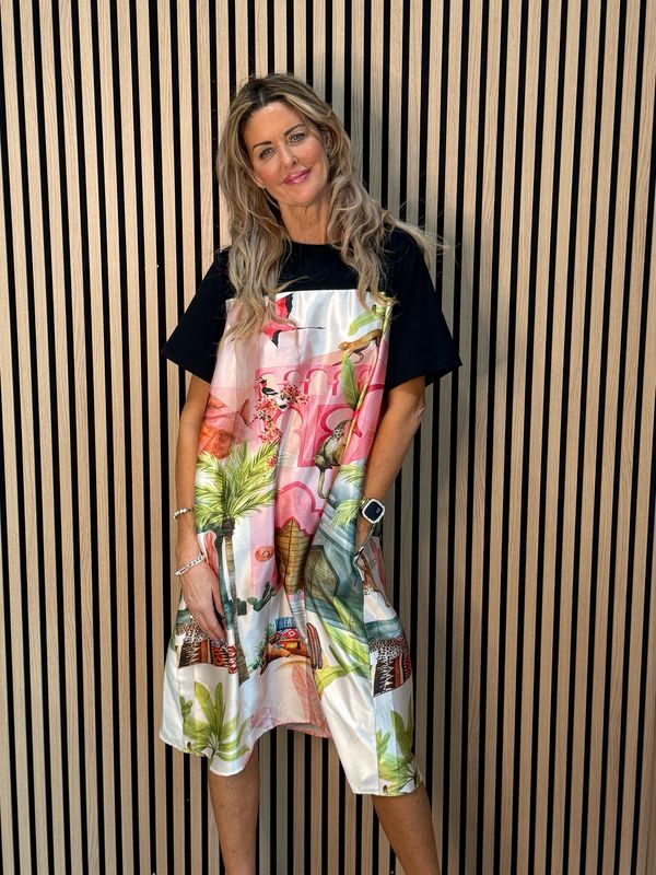 Scenic Print Midi Dress - Black/Pink/Green