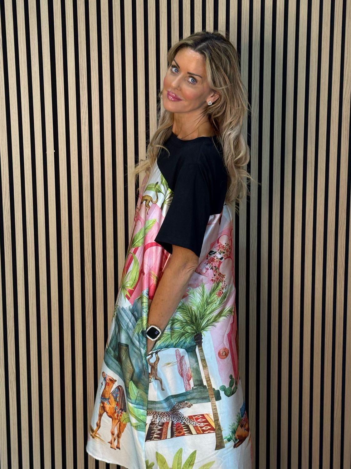 Scenic Print Midi Dress - Black/Pink/Green