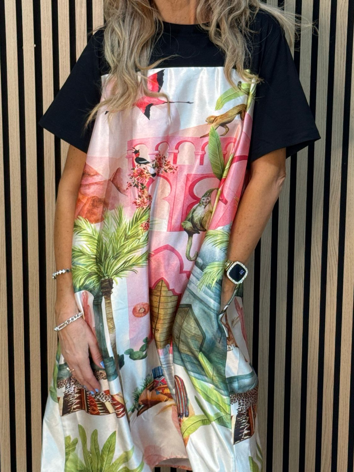 Scenic Print Midi Dress - Black/Pink/Green