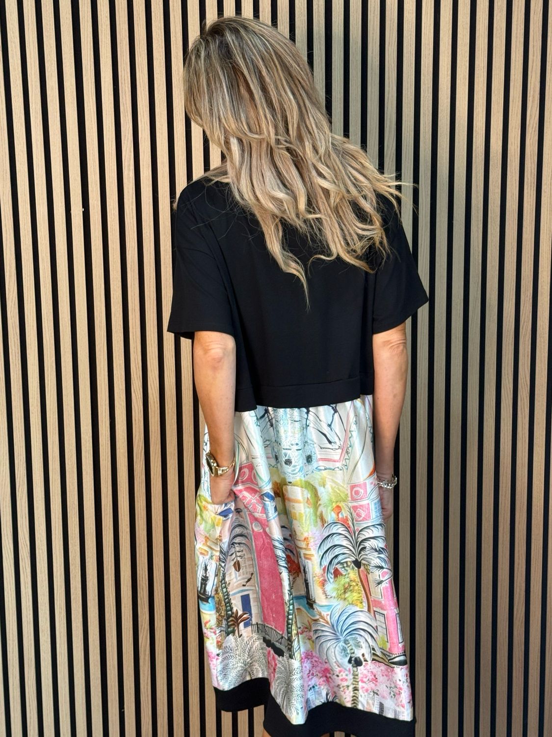 Scenic Print Midi Dress - Black/White/Pink