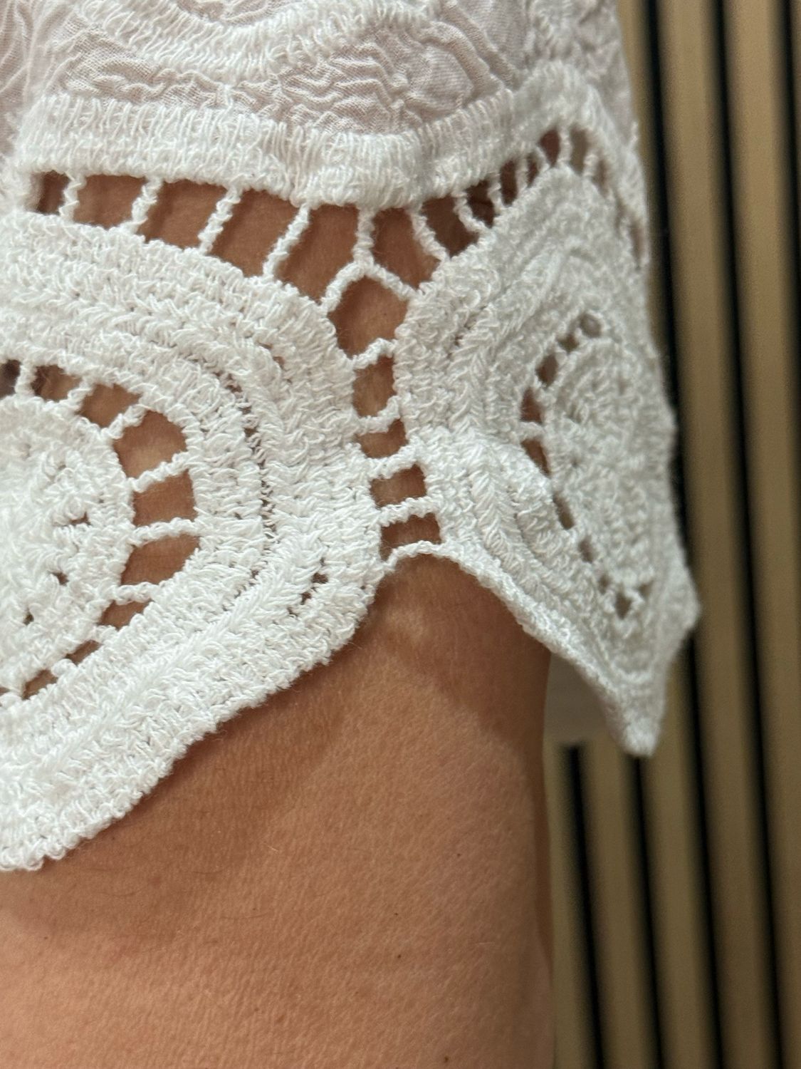 Floral Embroidered Cotton Top - White