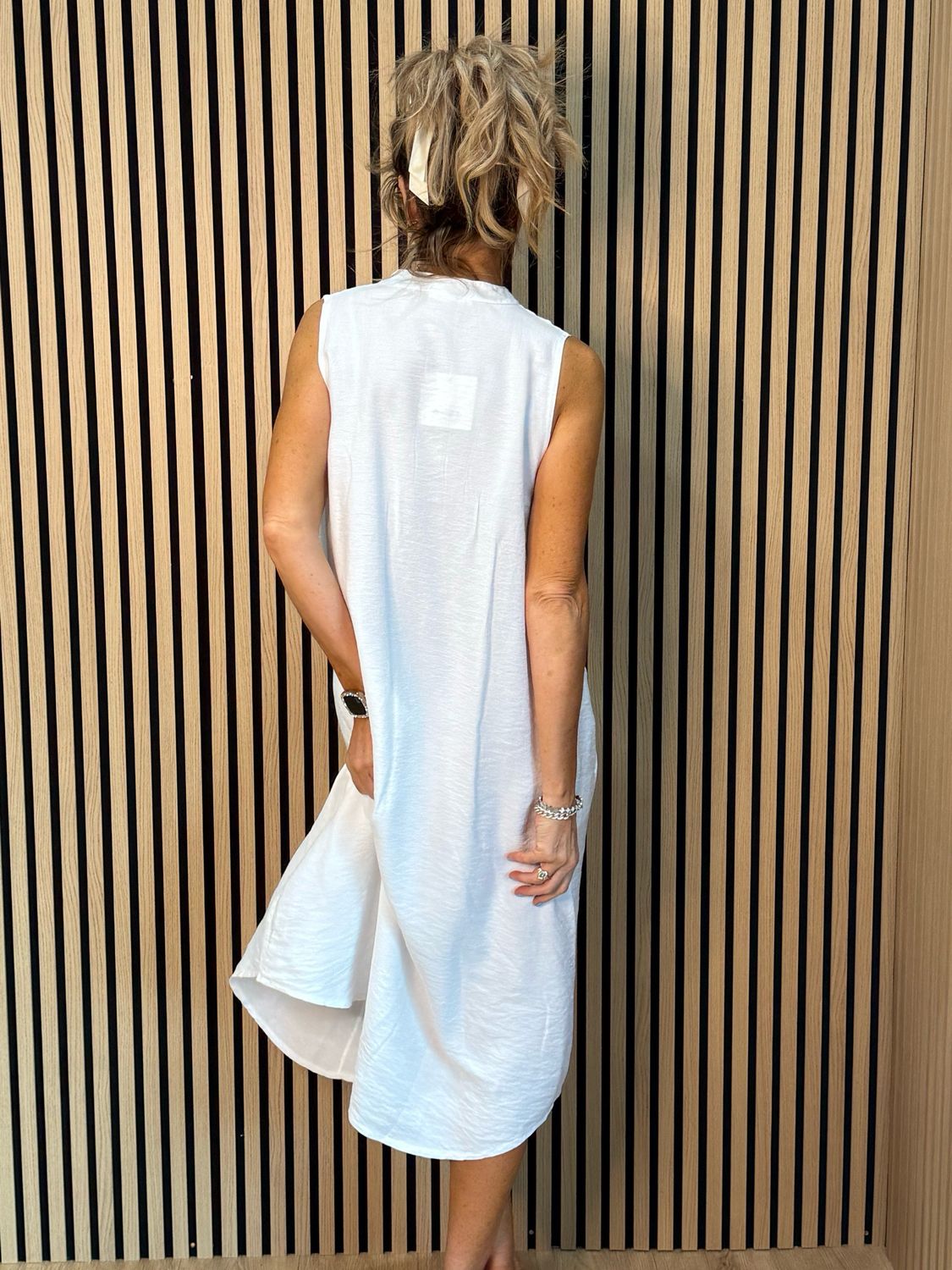 Sleeveless Midi Dress - White