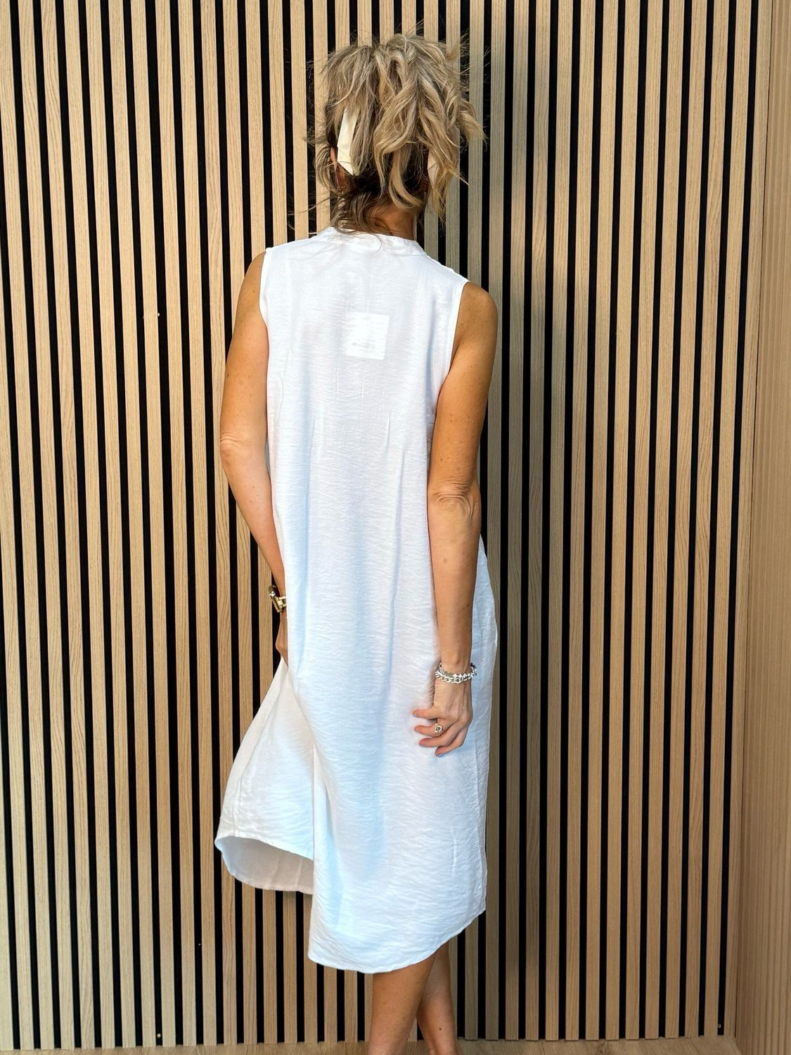 Sleeveless Midi Dress - White