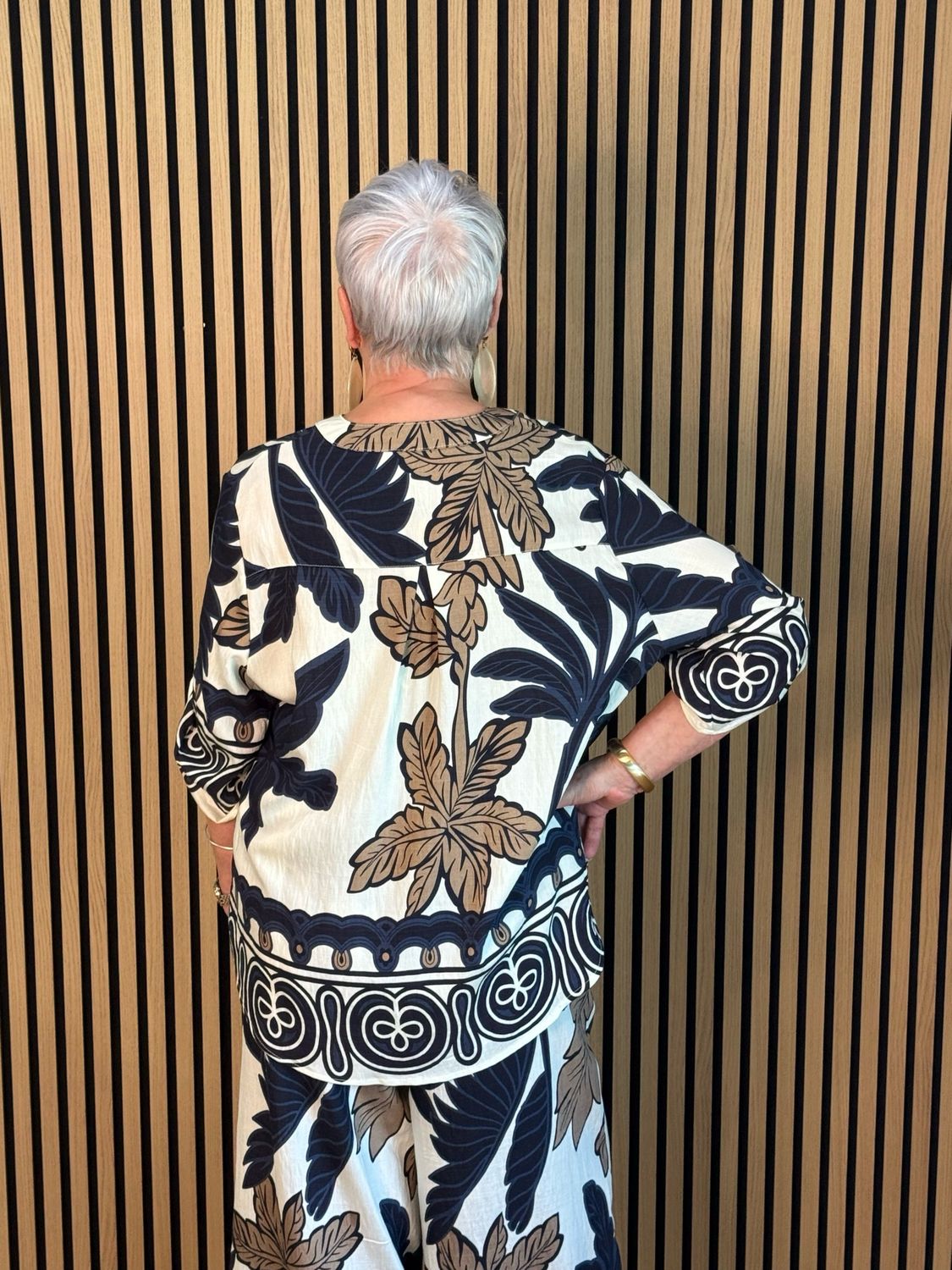 Leaf Print Trouser Suit - Navy/Cream