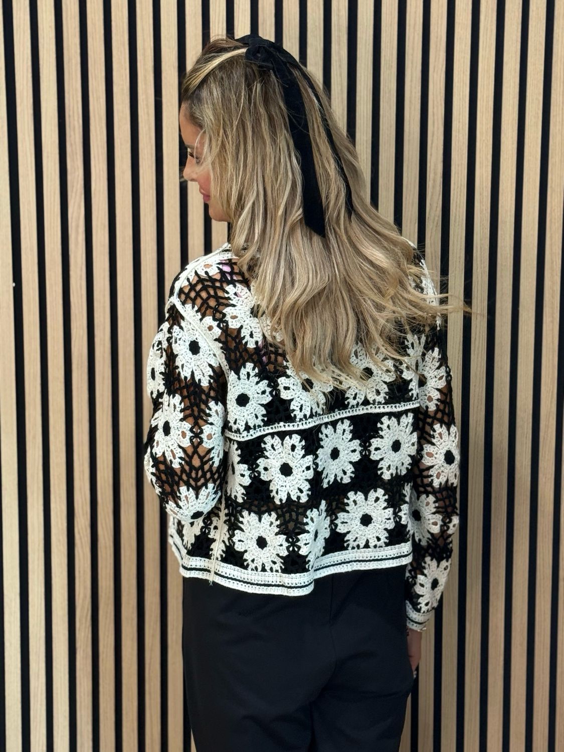 Floral Crochet Cardigan- Black/White