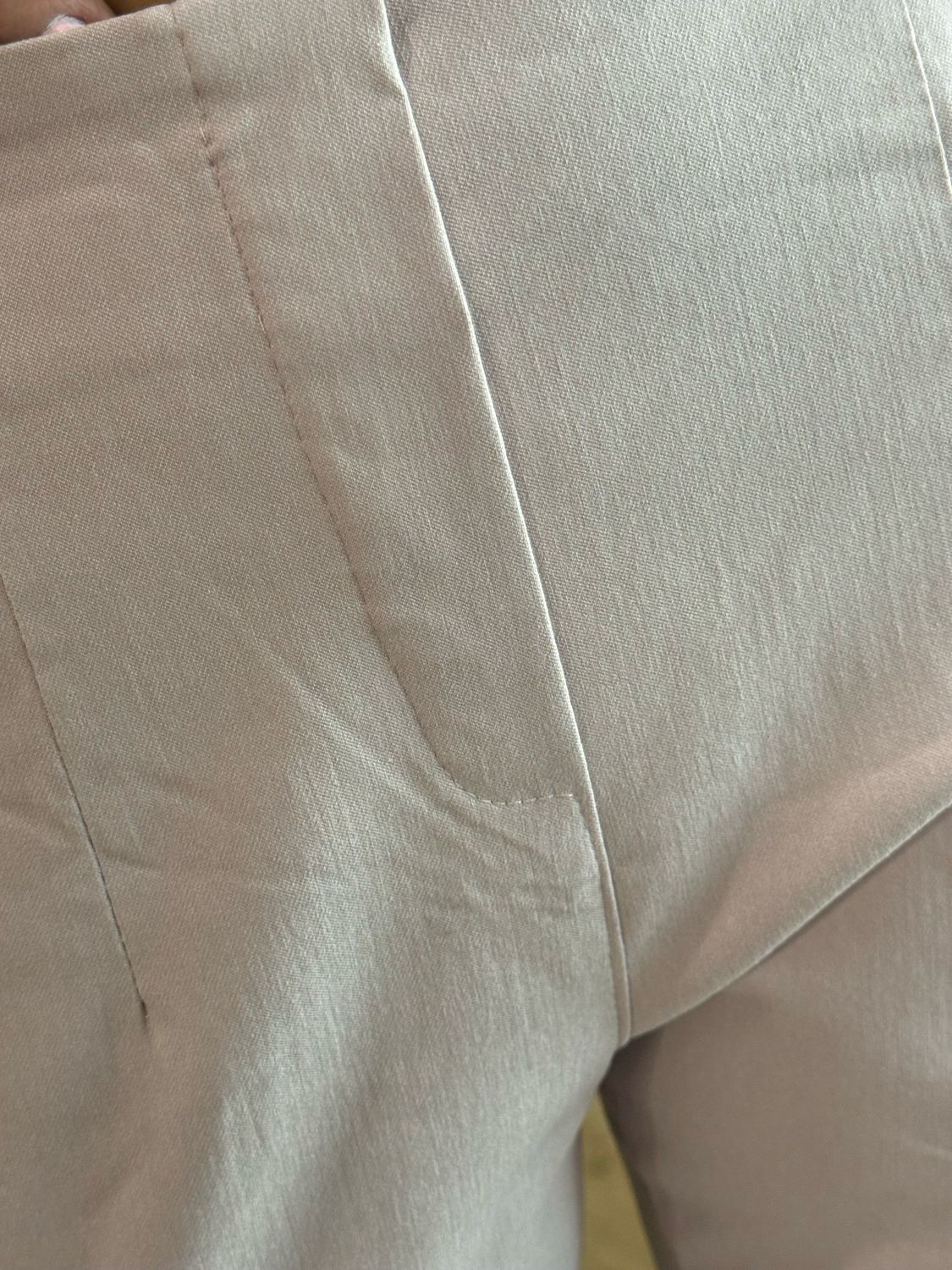 Button Detail Cropped Trousers - Pink