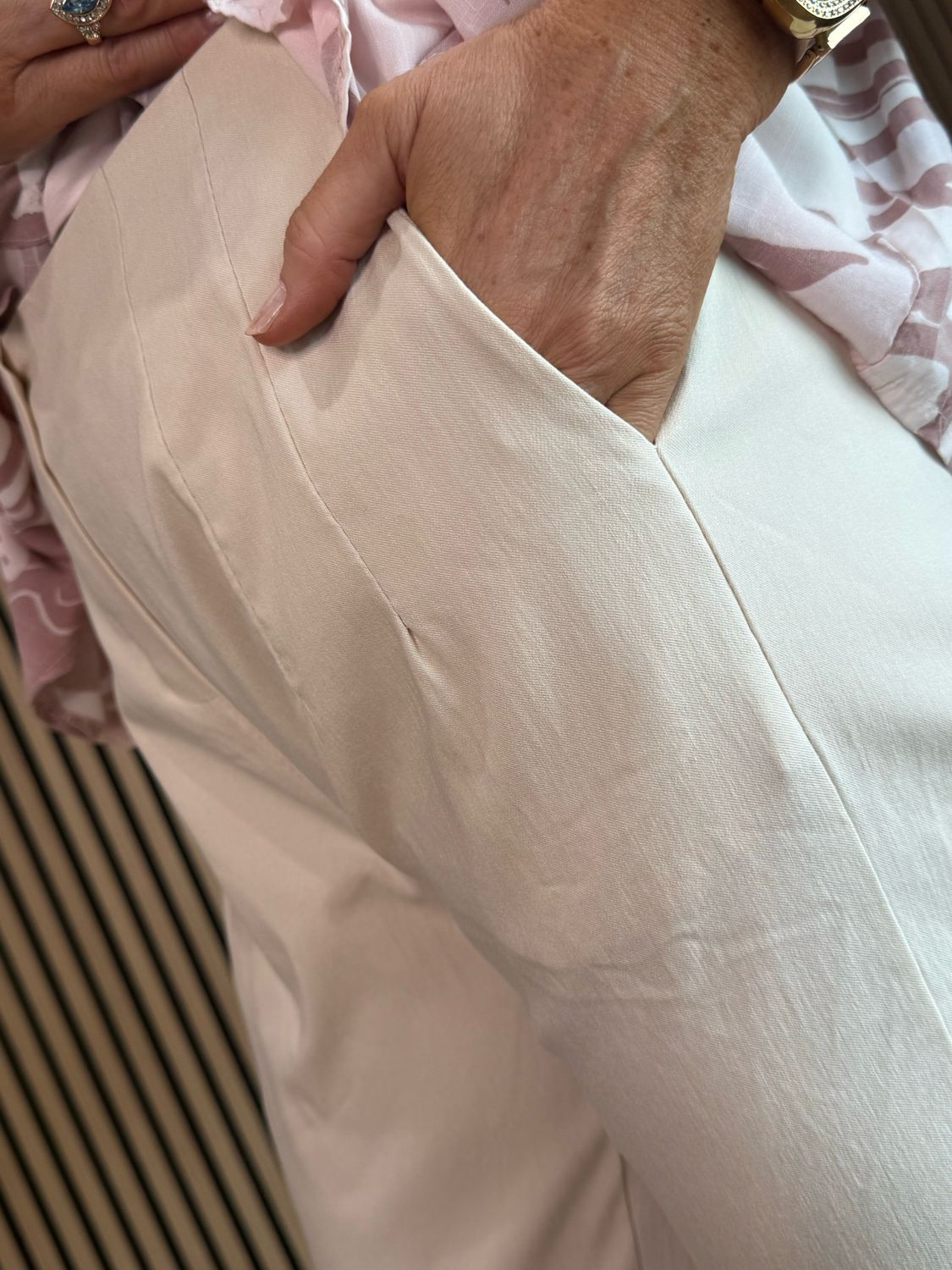 Button Detail Cropped Trousers - Cream