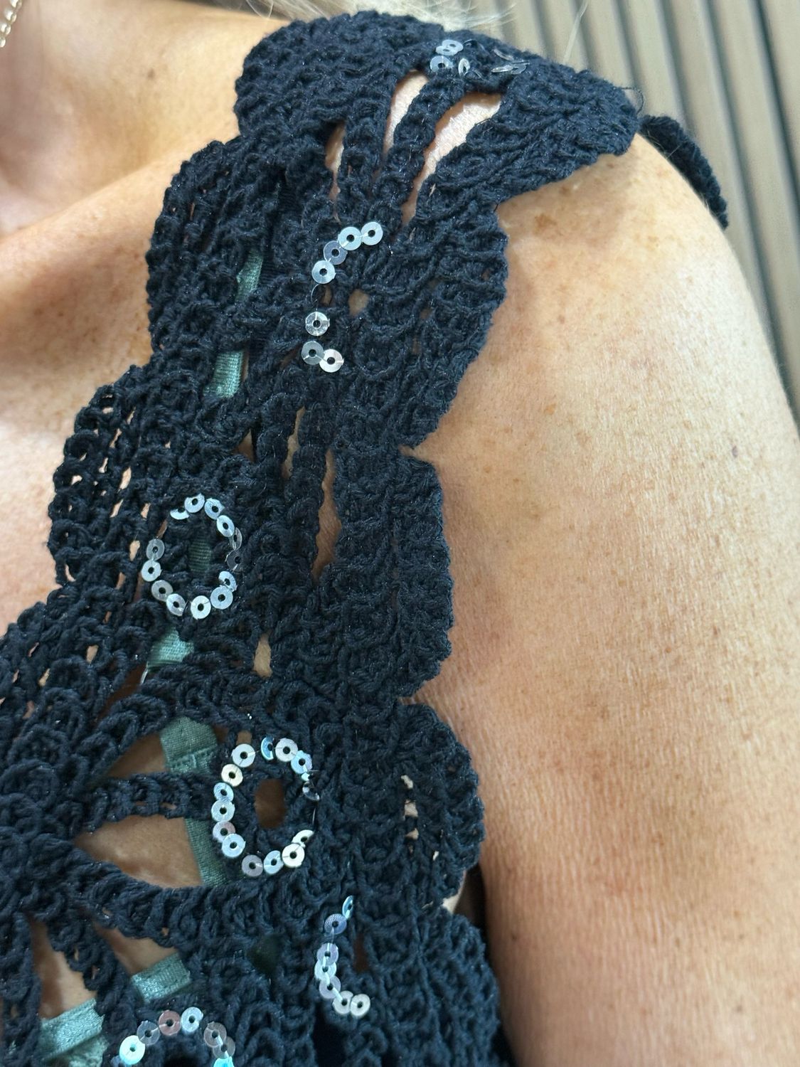 Sequin Crochet Floral Top - Black