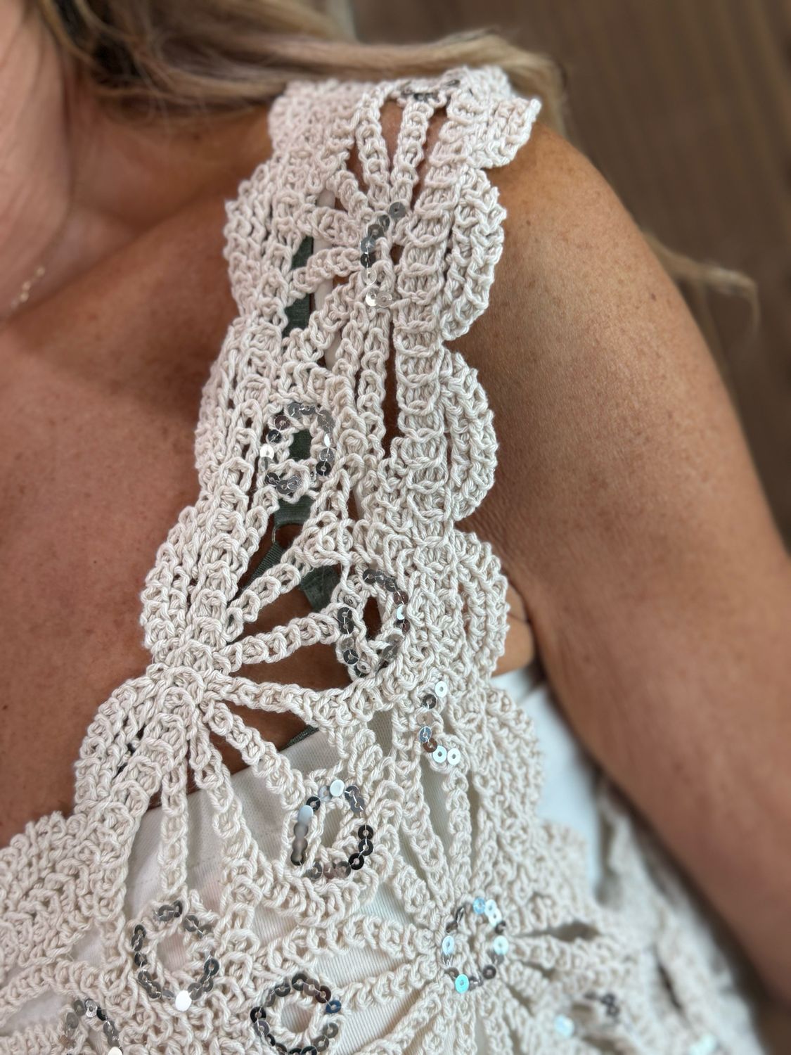 Sequin Crochet Floral Top - Cream