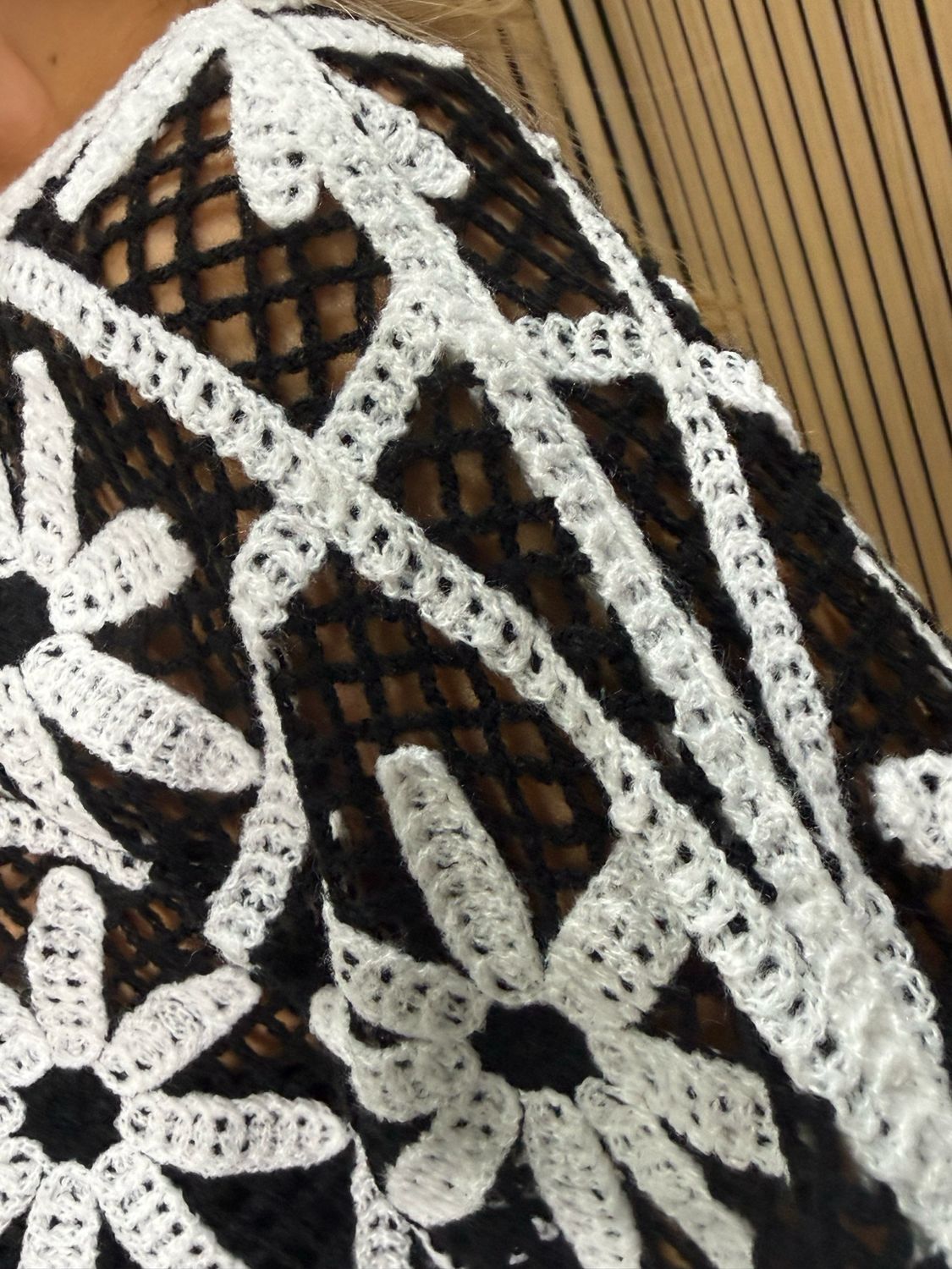 Floral Crochet Top - White/Black