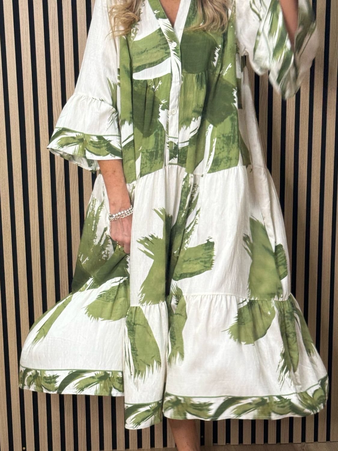 Palm Print Tiered Midi Dress - Khaki/White