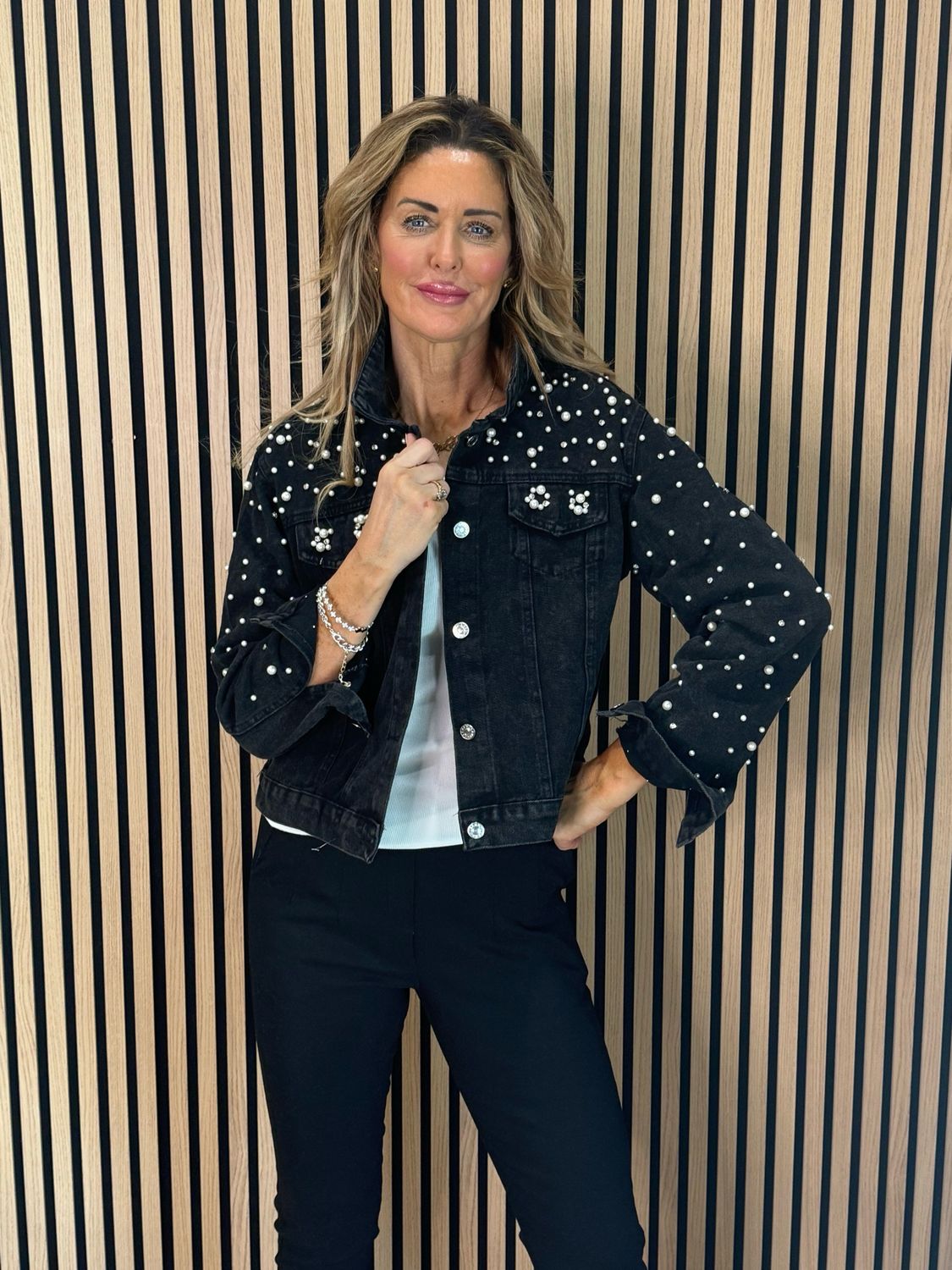 Pearl Detail Denim Jacket - Black