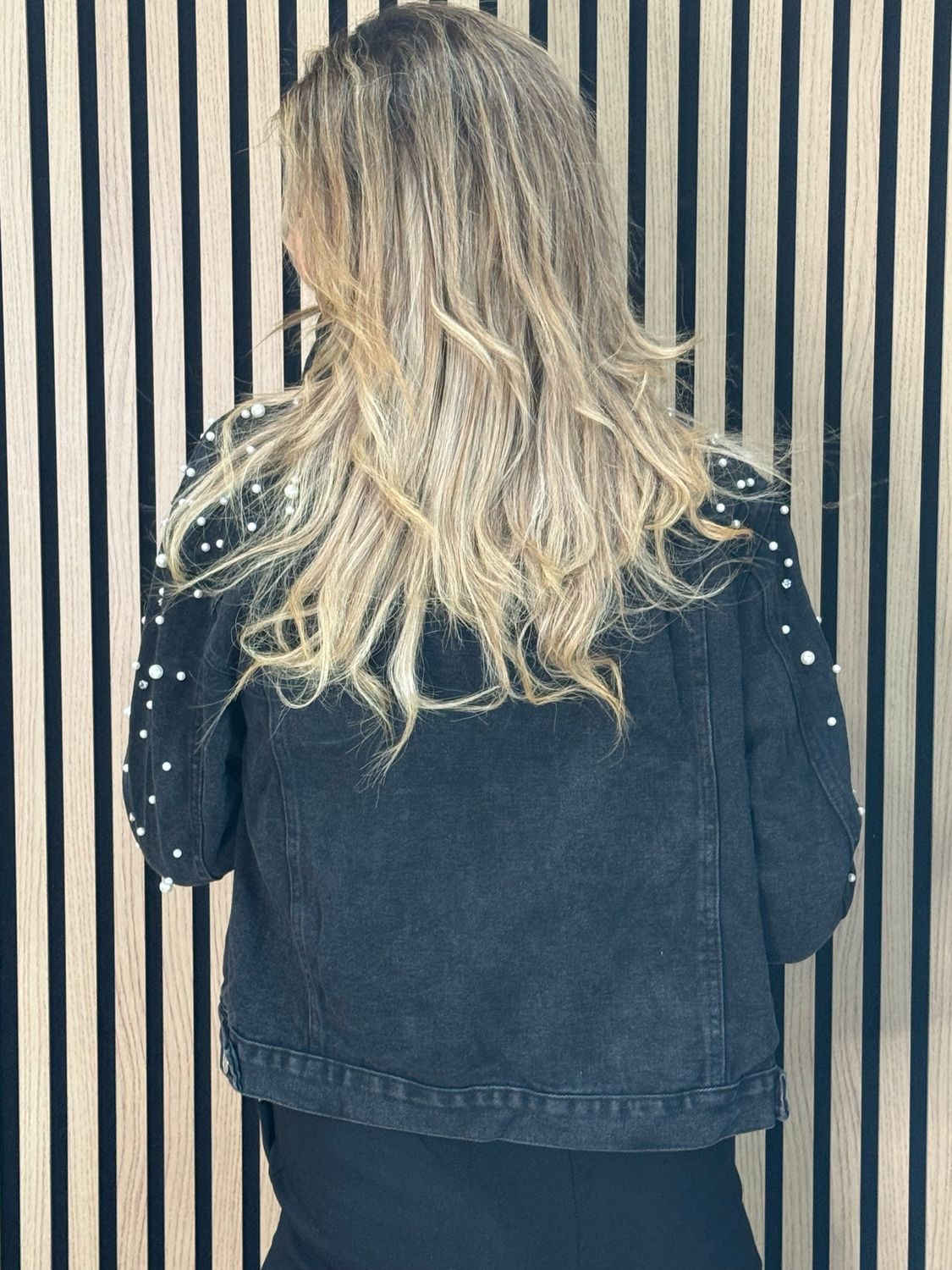 Pearl Detail Denim Jacket - Black