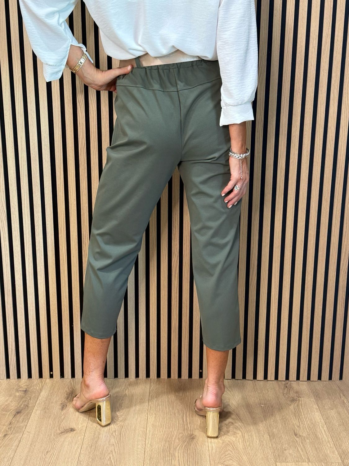 Tailored Cropped Trousers - Khaki