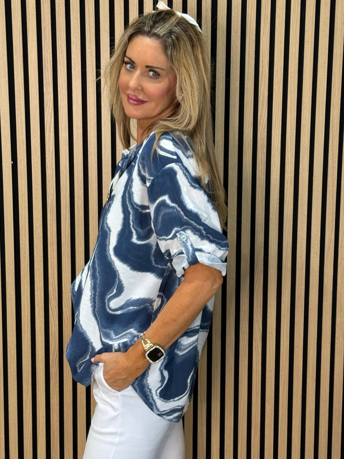 Abstract Print Button Detail Top - Blue/White