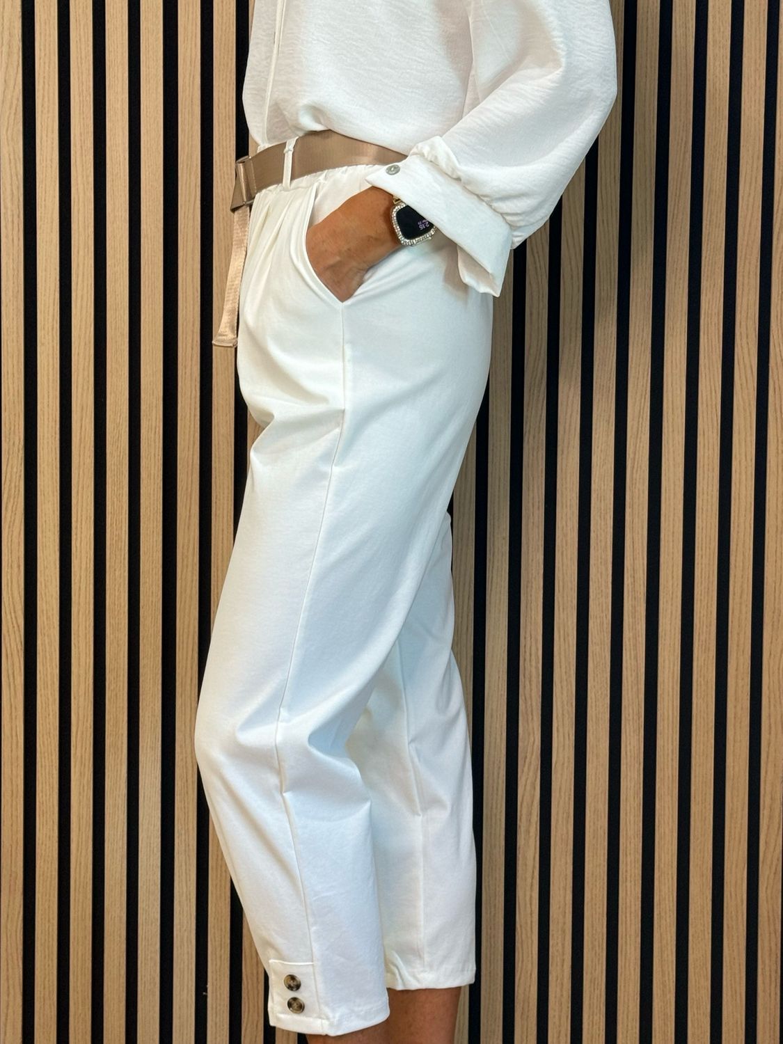Tailored Cropped Trousers - White