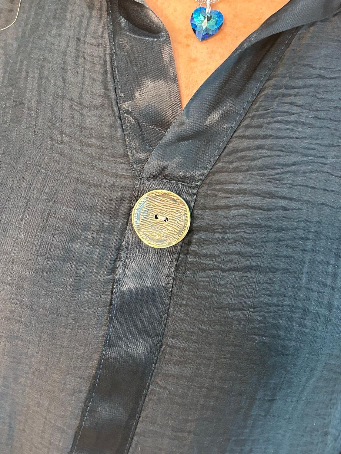 Lightweight Button Detail Shirt - Black