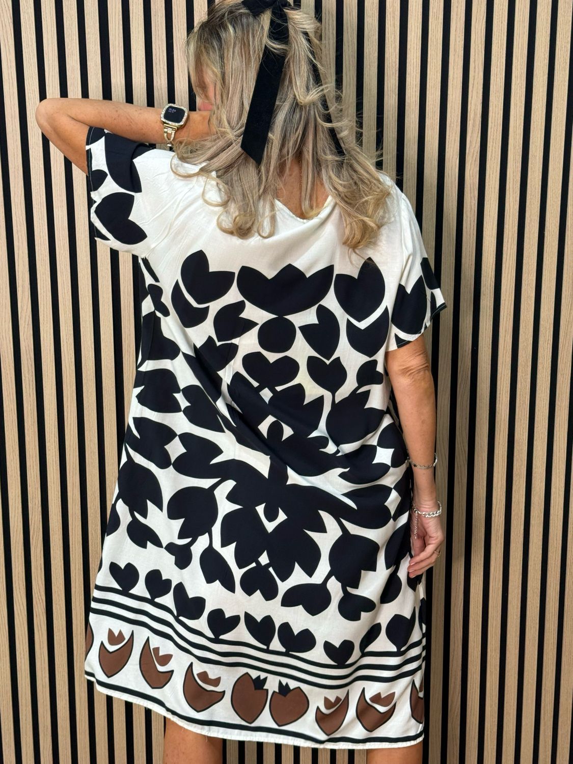 Bold Floral Print Midi Dress - Cream/Black