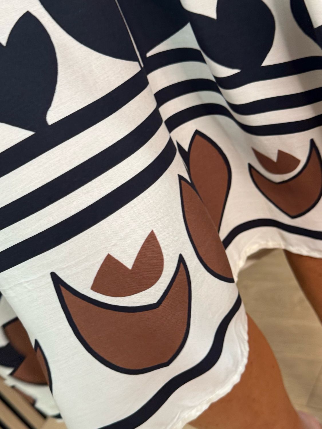 Bold Floral Print Midi Dress - Cream/Black