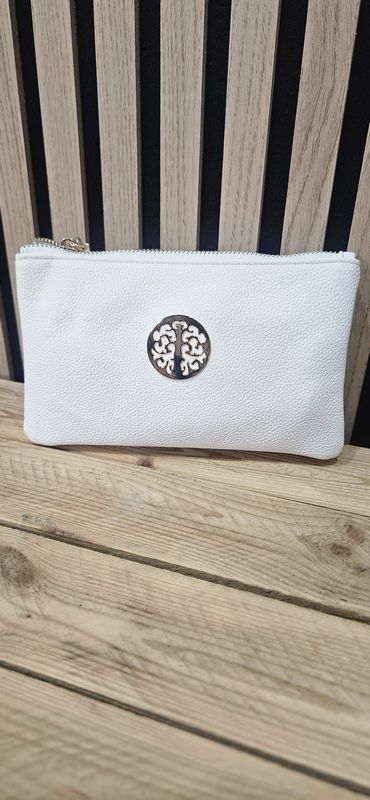 Classic Cross Body Bag - White
