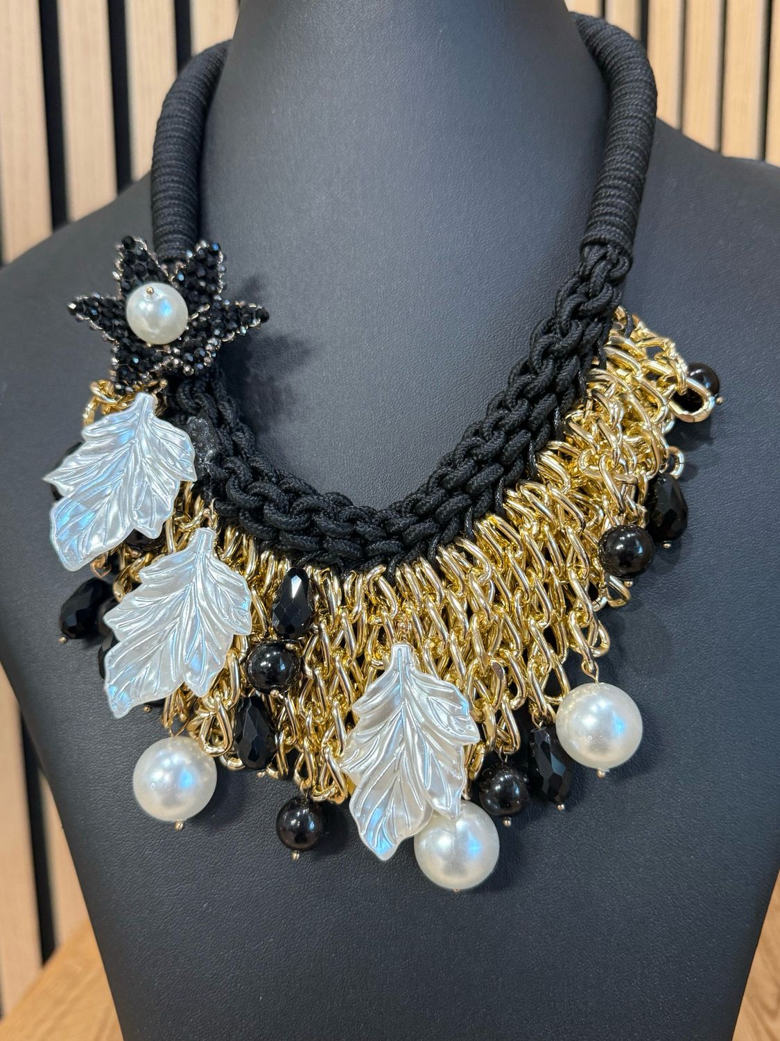 Charm Necklace - Black/Gold