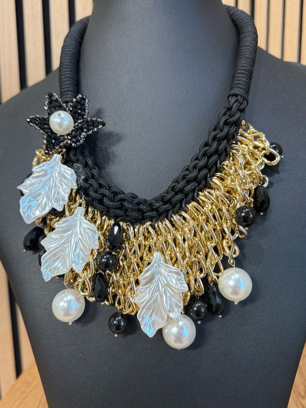 Charm Necklace - Black/Gold