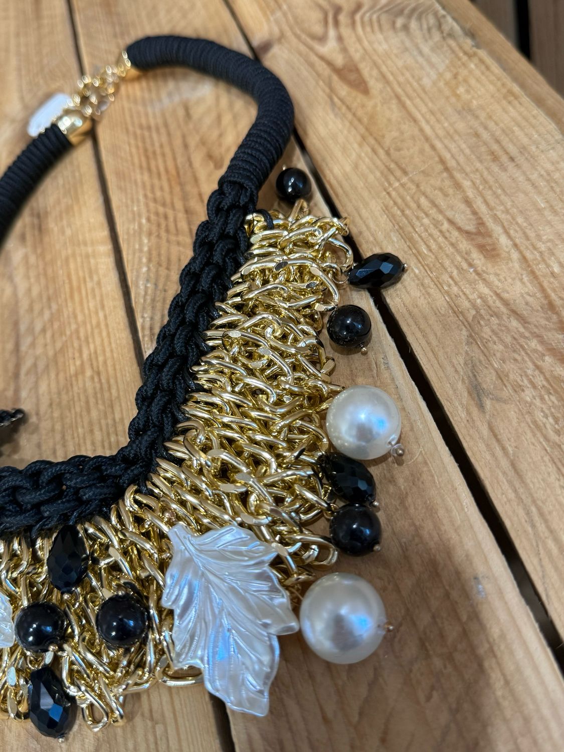 Charm Necklace - Black/Gold